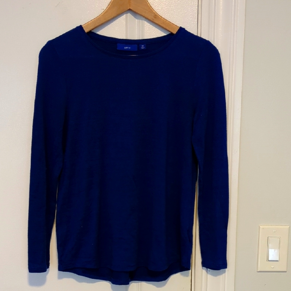 Apt. 9 Vibrant Blue Knit Top Size XS